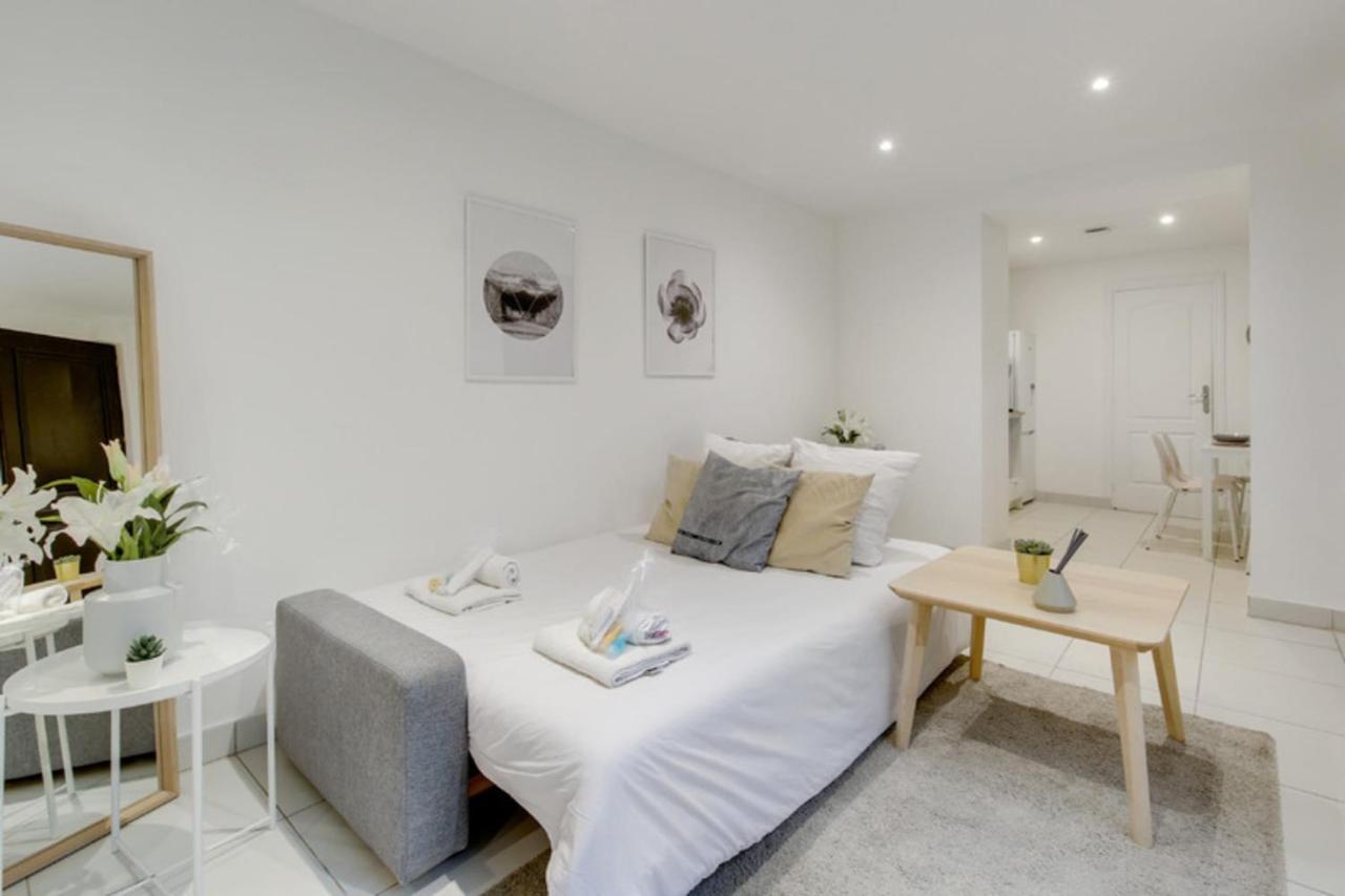 250 Suite Sainte - Superb Apartment In Paris Exterior foto
